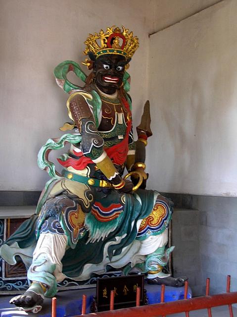 L) One of the four guards of Buddha.JPG