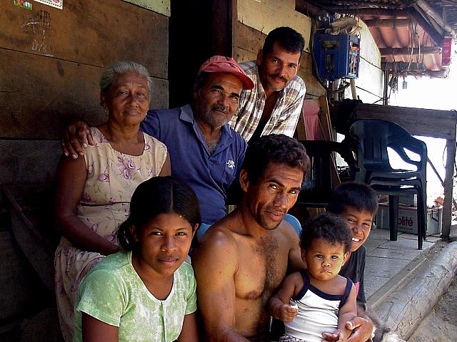 Parida Family from NW Panama.jpg
