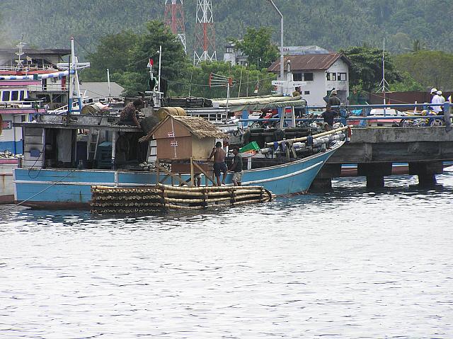 floating fishing hut in harbor.jpg