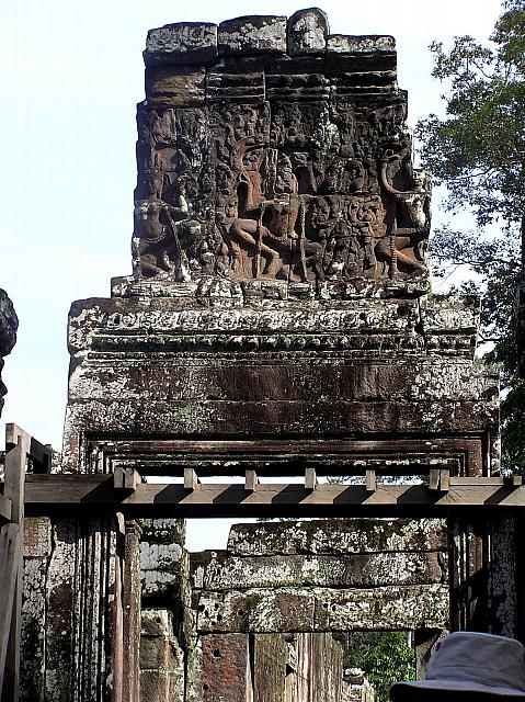 J) Bayon 07.jpg