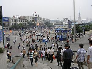 H) The train station in Guangzhou.JPG
