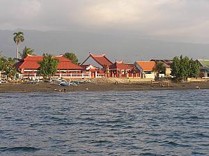 Singaraja waterfront.jpg