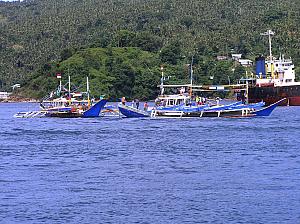 Indonesian fishing boats R.jpg