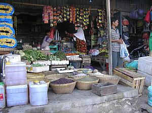 Shopping in Labuan Bajo.jpg
