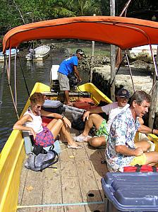 E) Transportation to Nan Madol.jpg