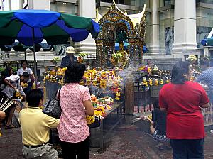 D) Shrine and it's worshippers.jpg
